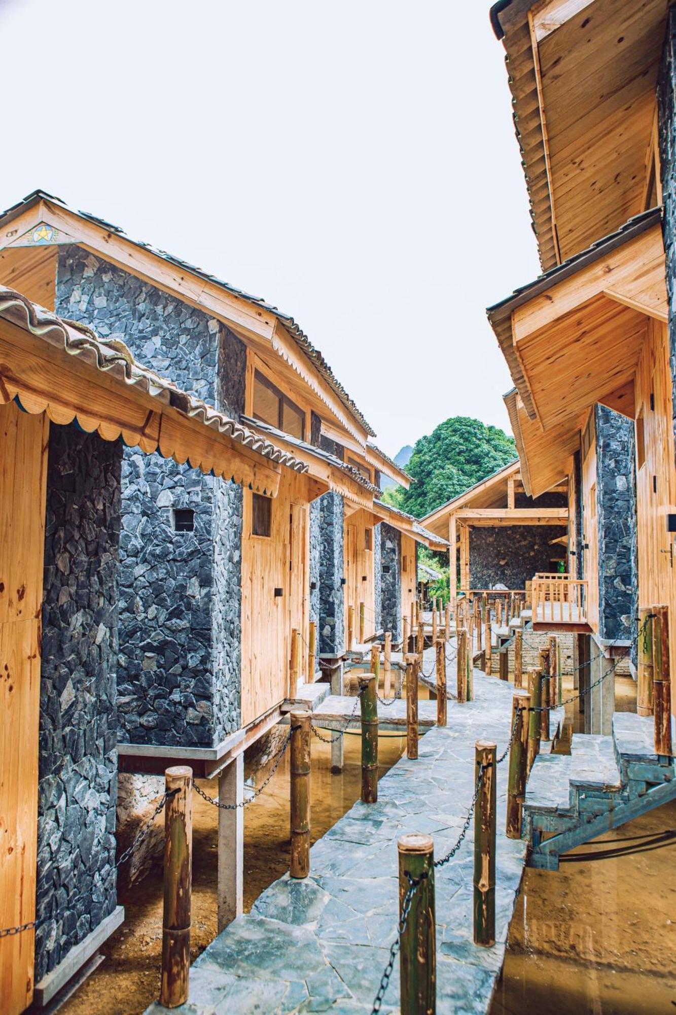Chien'S Lodge Du Gia Làng Cac Eksteriør bilde