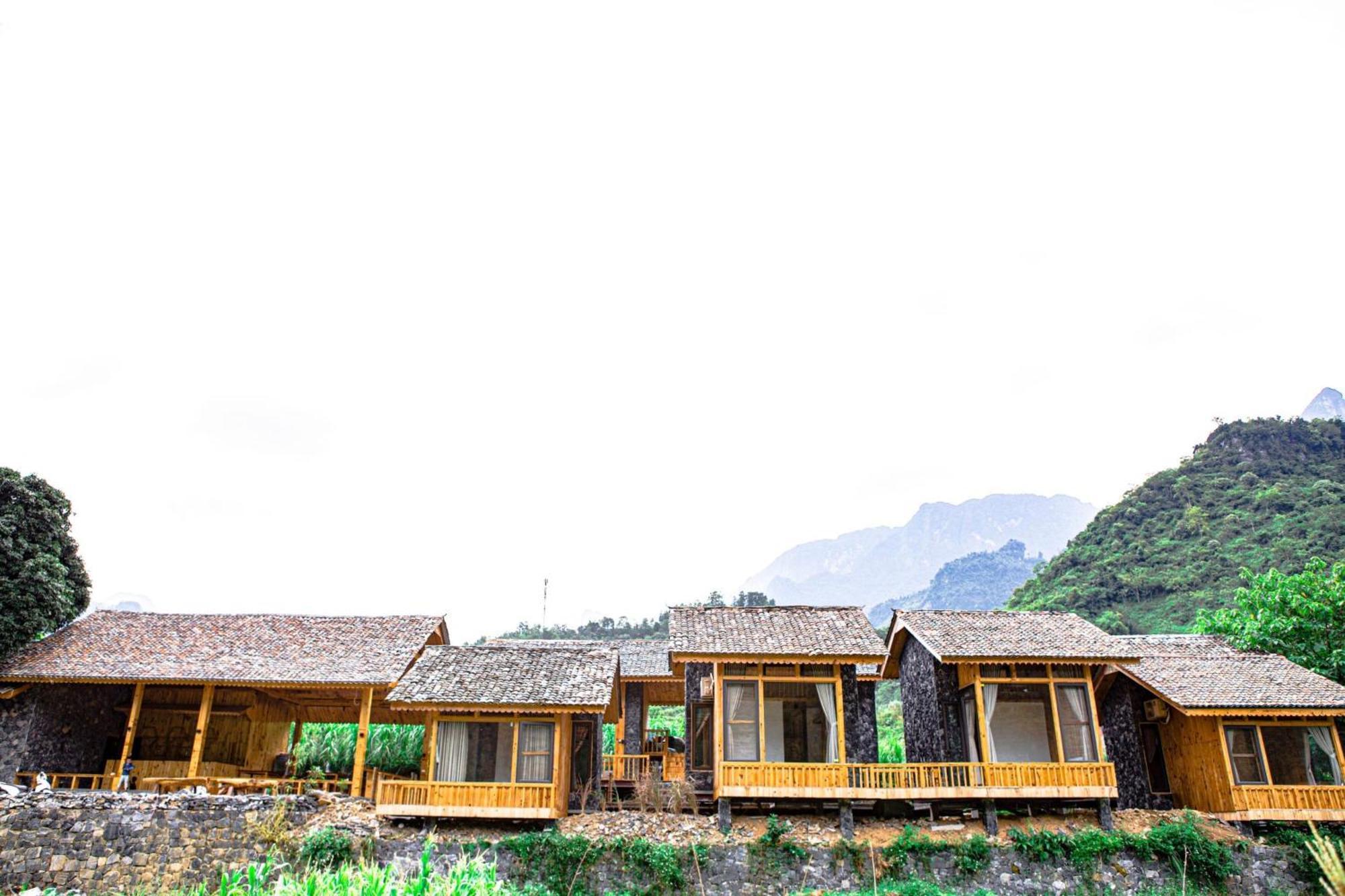 Chien'S Lodge Du Gia Làng Cac Eksteriør bilde